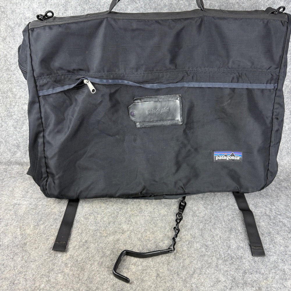 Patagonia Burrito Garment Bag Black Ballistic Nylon Tri-Fold Travel Suit Carrier